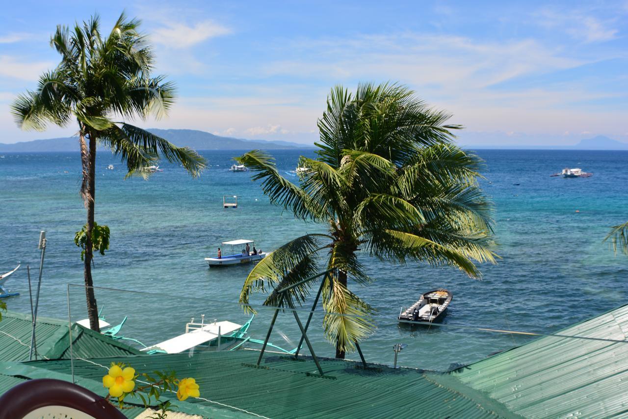 Captngreggs Dive Resort Puerto Galera Esterno foto